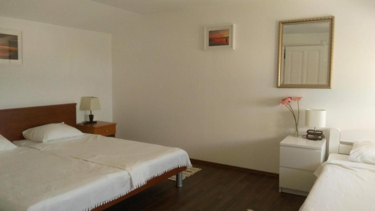 Apartmani Lela Selce Exteriér fotografie