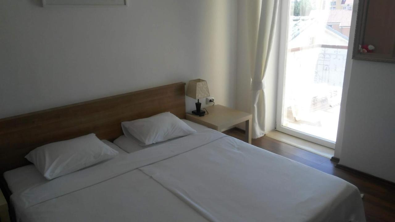 Apartmani Lela Selce Exteriér fotografie